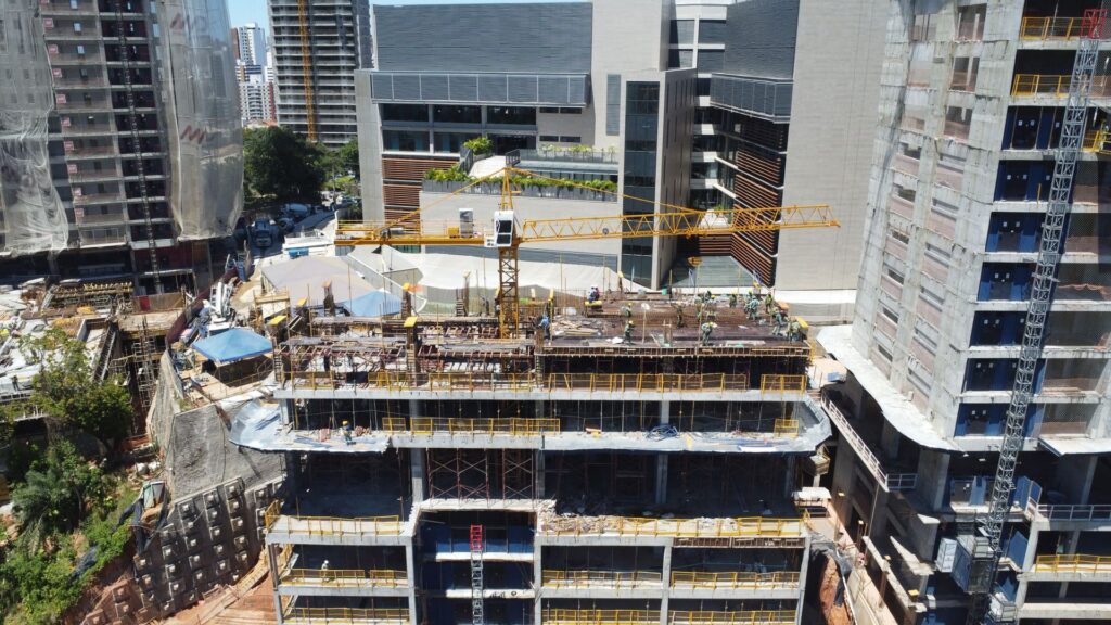 Novembro Acompanhamento de obra do empreendimento Legacy