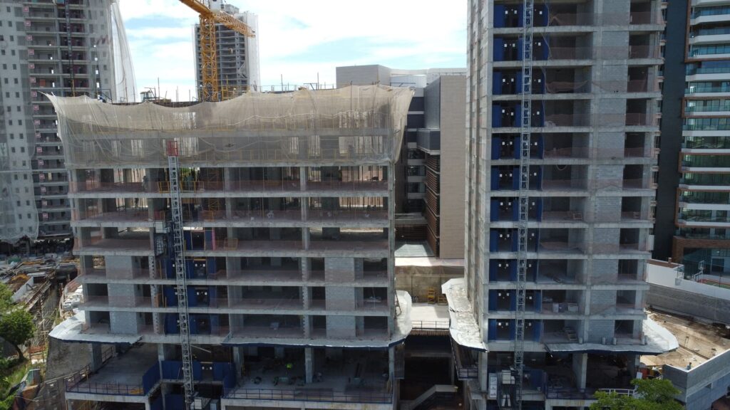 Janeiro Acompanhamento de obra do empreendimento Legacy